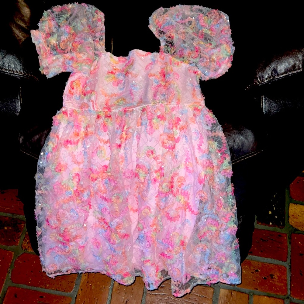 Jodifl boutique store dress. Wash once never worn. Super cute.